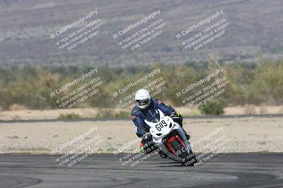 media/Nov-01-2025-CVMA (Sat) [[fc0f7531b8]]/Race 7-Formula Twins-Formula 40 UL/